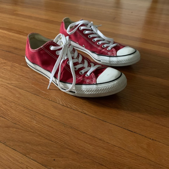 womens red converse sneakers